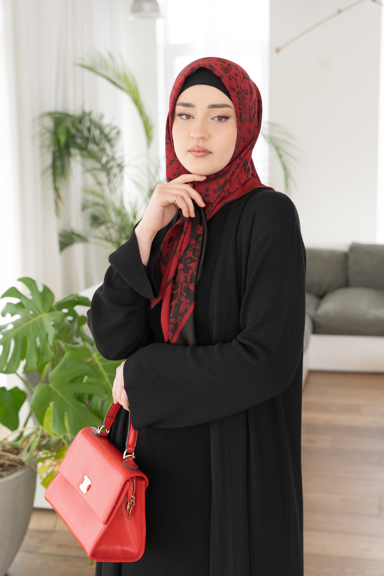 Bagira lange schwarze Strickjacke