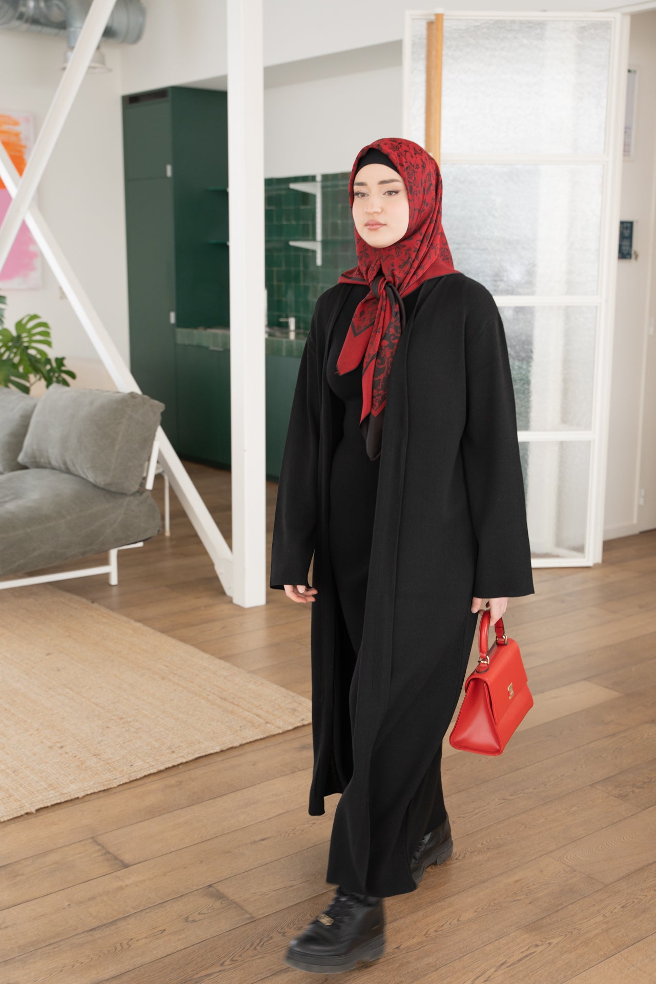 Bagira lange schwarze Strickjacke
