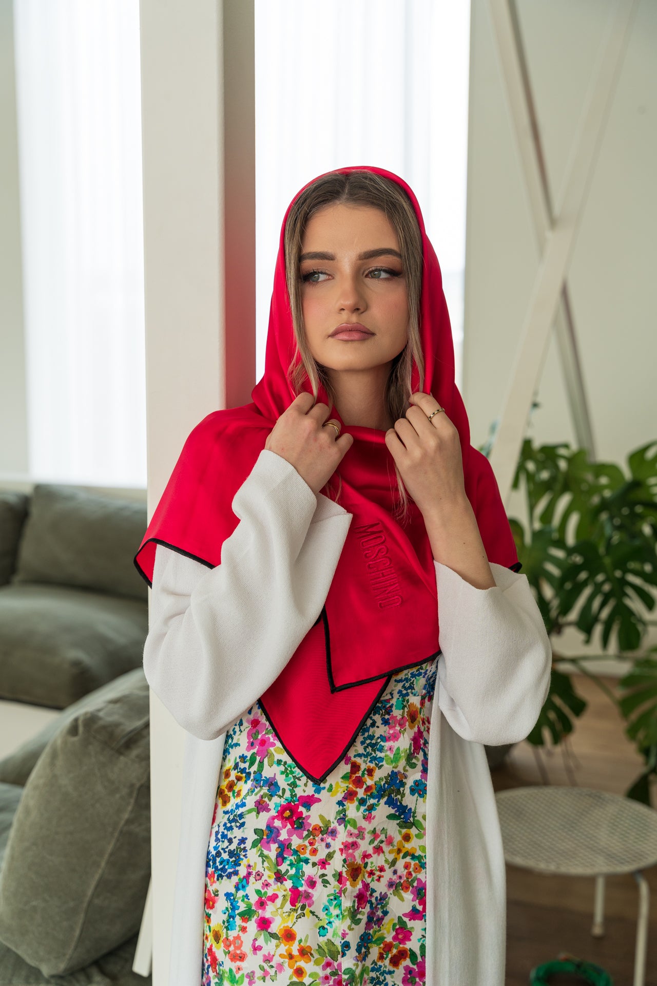 Lange weiße Bagira-Strickjacke