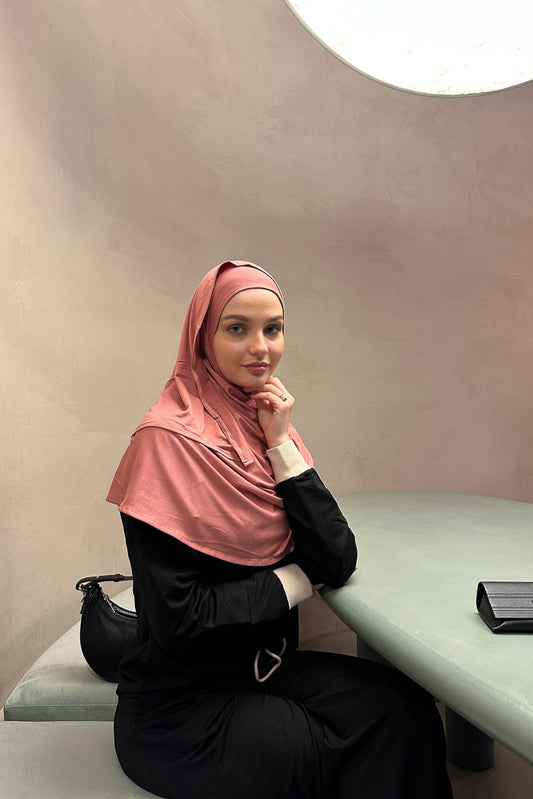 LILY Easy-to-Wear hijab pink