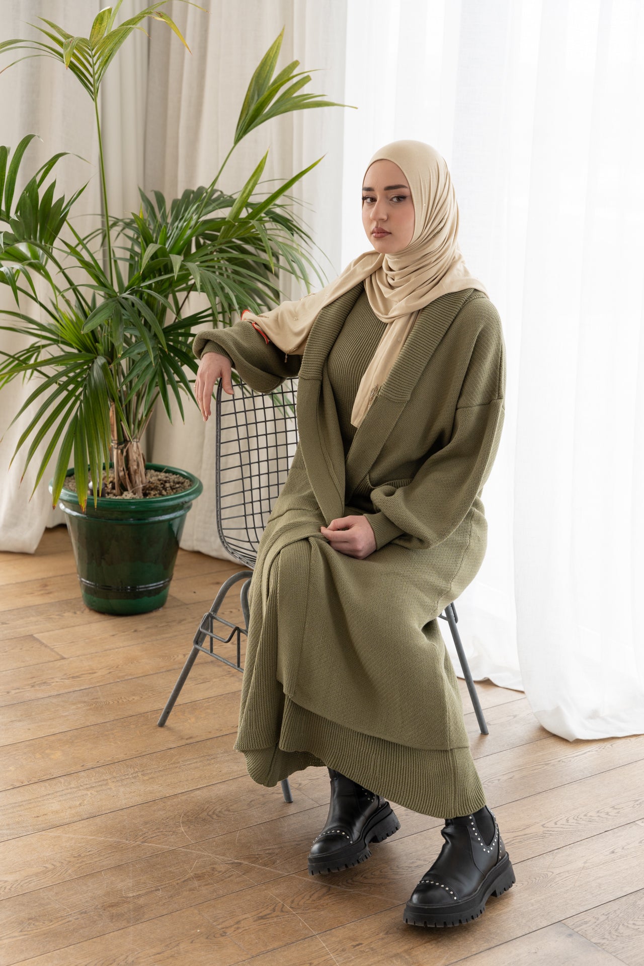 Long khaki coat cardigan